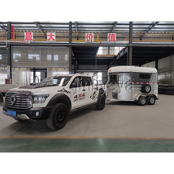 长沙拖挂运马车